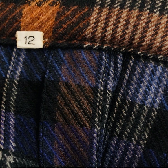 VALENTINO WOOL VINTAGE | Pleated Plaid Wool Skirt Excellent condition - Picture 6 of 8